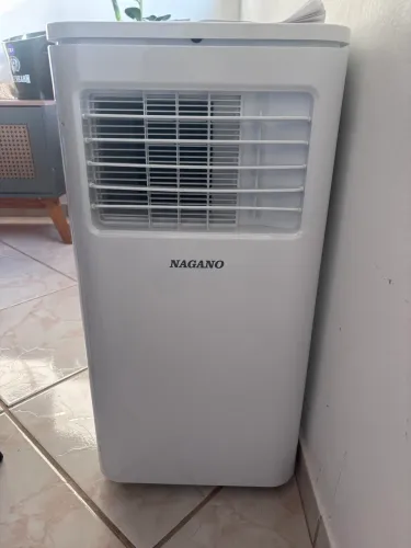 Ar Condicionado Portátil 12000 BTUS Frio Quente 1200w 220V - Nagano