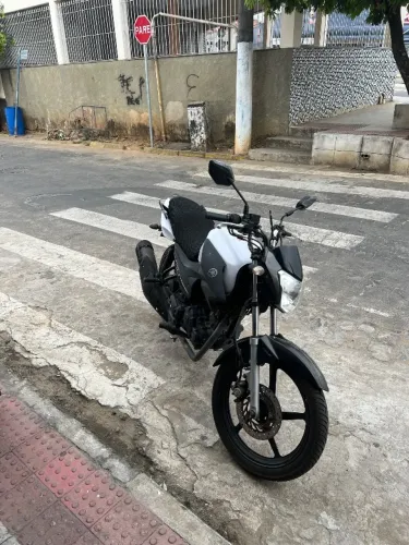 Vendo ybr factor 150 2020