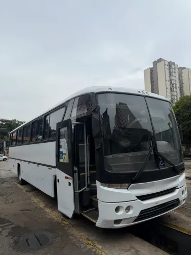Ônibus Rodoviário motor dianteiro 2008 Volks 17.230 mwm