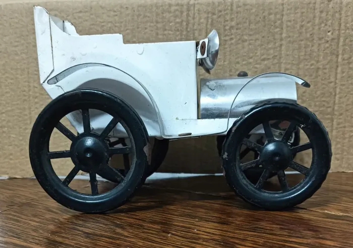  Carrinho Decorativo Calhambeque *Anos 80* Inox 15cm Vintage 