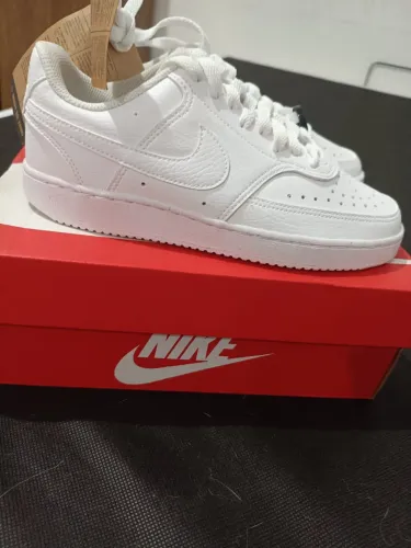 Court vision low - TAMANHO 34 NOVO ORIGINAL 