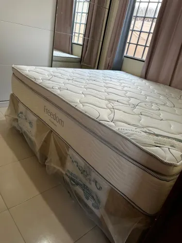 Cama Super King Ortobom 
