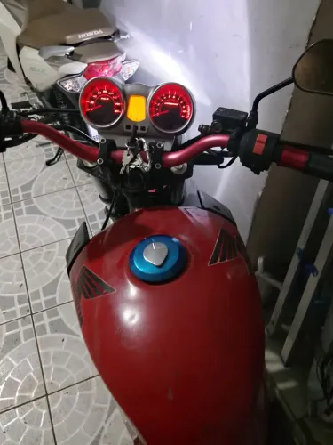 Vendo CBX Twister 250cc