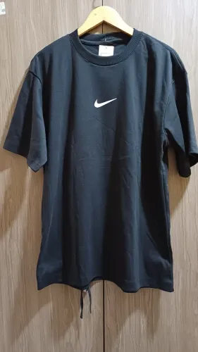 Camiseta. Medidas 56 comprimento 77