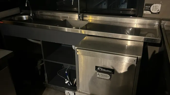 Bancada com pia em inox 2 Cubas
