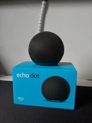 Echo Dot (Geração recente) Smart speaker c/ Alexa, som potente, Wi-Fi e Bluetooth