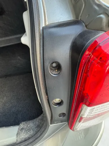 Nissan March SR 1.6 16V Flex Fuel 5P 2013