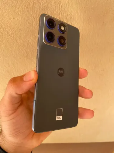 Motorola Edge 70, 8 de RAM, 256 ARMAZENAMENTO. Saúde bateria 100%