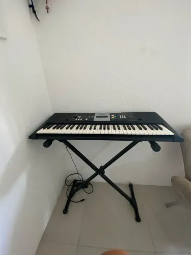 Teclado Musical Yamaha