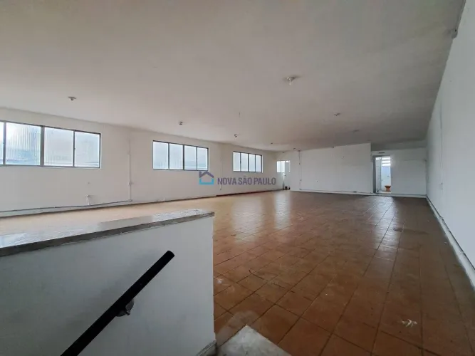 Imóvel comercial para locação no Sacomã com 170 m²