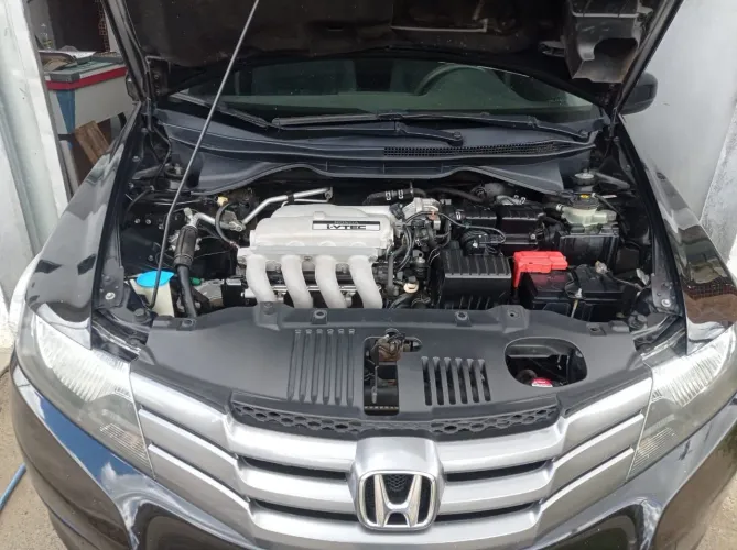 Honda City Sedan LX 1.5 Flex 16V 4P Mec. 2011