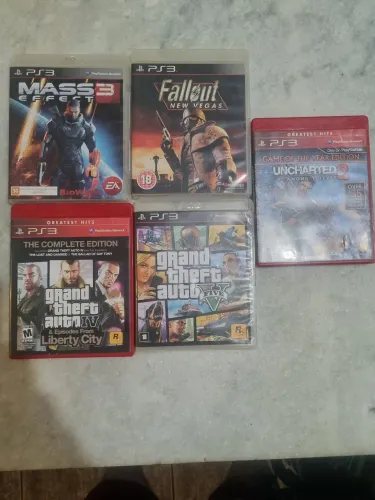 Jogos de Ps3 Mídia Física - Uncharted 2/ Mass Effect 3/ Fallout New Vegas/ GTA IV e V