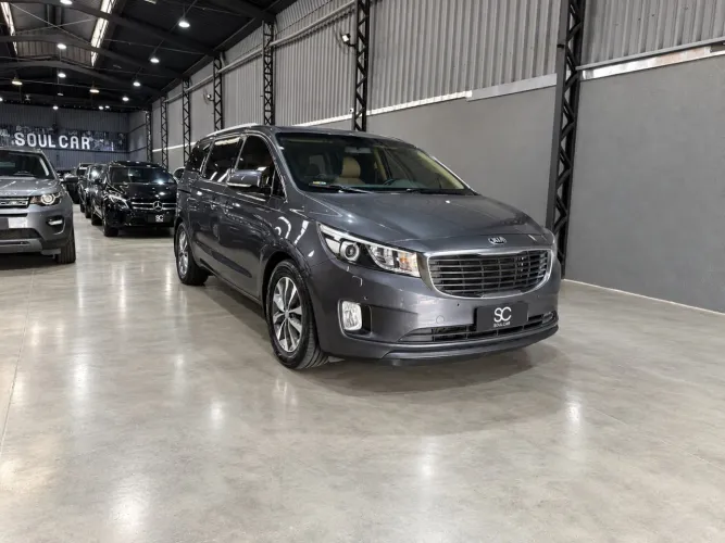 Kia Motors Carnival EX 3.5 V6 24V 276cv Aut. 2016