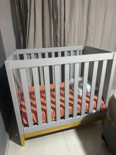 Vendo mini berço Retrô