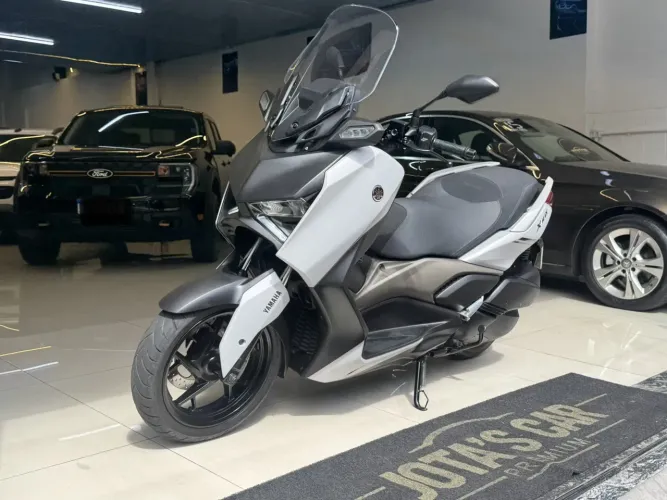 Yamaha Xmax 250 abs 2025