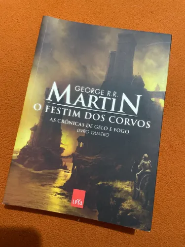 Livro - O Festim dos Corvos - Game of thrones