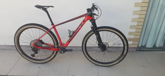 MTB Groove carbono