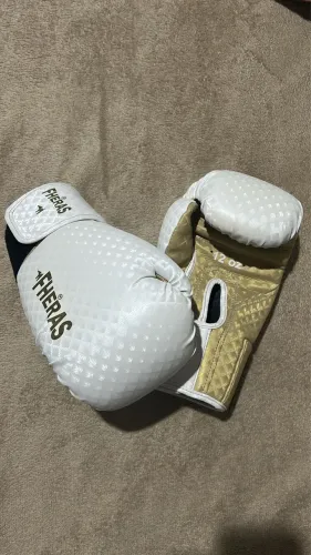 Vendo Luvas Para boxe/ Muay Thay