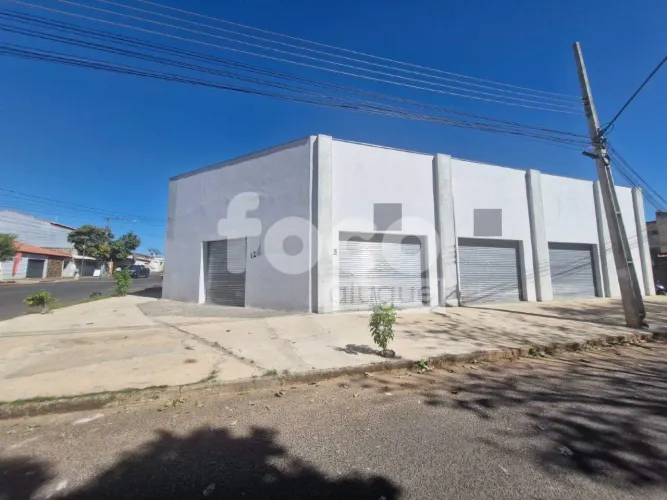 Loja para aluguel, 2 vagas, Granada - Uberlândia/MG