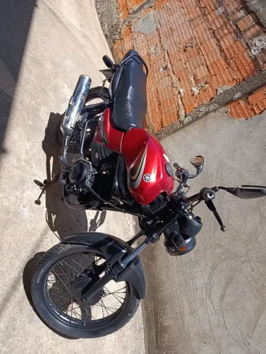 YBR 125 BARATA