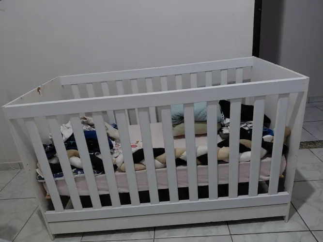 Vende_se berço 