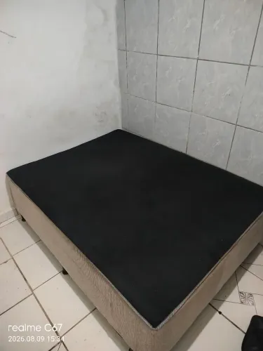 Cama box de casa semi-nova pra vender rapido preço negociável