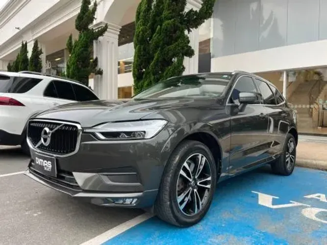 Volvo XC-60 XC 60 D-5 Momentum 2.0 AWD Diesel 5P 2019
