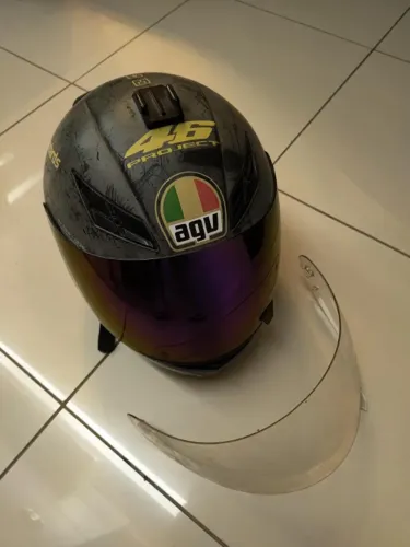 Capacete AGV