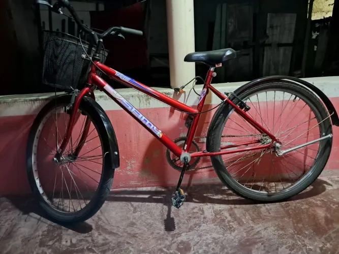 Vendo essa linda bicicleta aro duplo 2 meses de uso,  