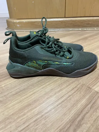Tênis puma verde