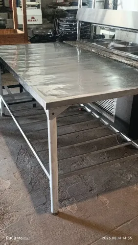 Mesa de inox