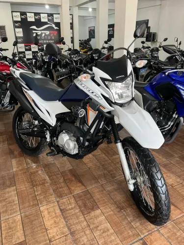 NXR 160 BROS ESDD 23/24 BRANCA