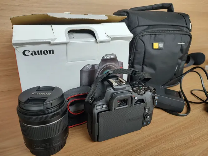 Câmera SL3 com lente só kit e bolsa de transporte (Pouco uso)