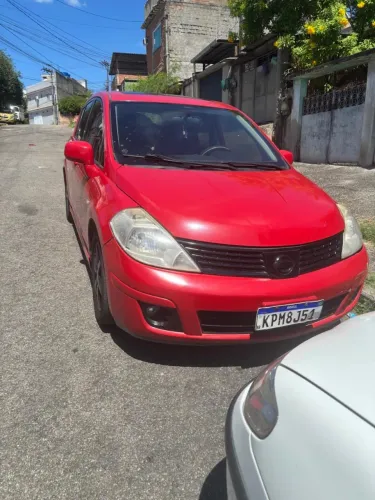 Nissan Tiida SL 1.8/1.8 Flex 16V Aut. 2012