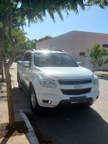 Chevrolet S10 Pick-up LT 2.8 TDI 4X4 CD Diesel AUT 2013