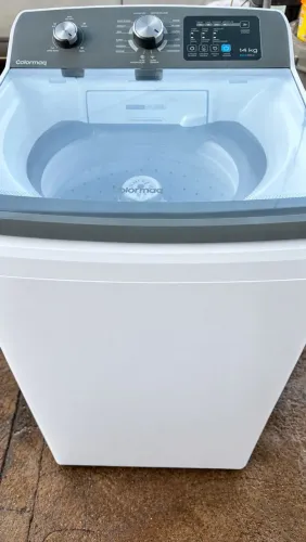 Vendo máquina de lavar seminova impecável 14 kg único dono, nenhum defeito