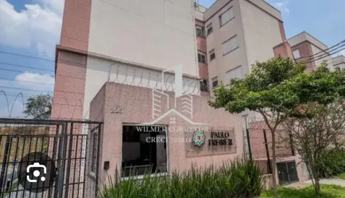 Vendo um apartamento no Embu das artes Jardim Vitória
