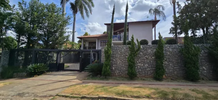 CASA BAIRRO BANDEIRANTES