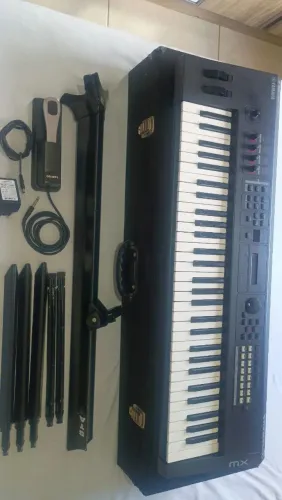 Teclado Yamaha mx61
