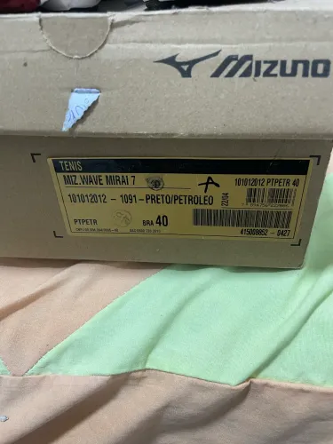 Vendo tênis mizuno novo
