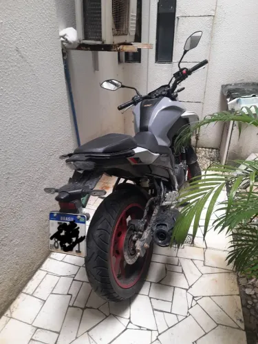 Moto semi nova yamaha fz25 2026 cor cinza