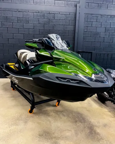 KAWASAKI JET SKI ULTRA 160LX