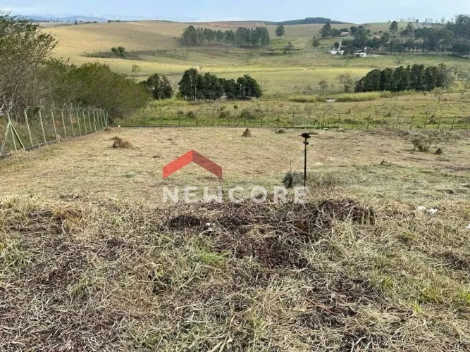 Lote em condomínio em Rua Florêncio Lanfredi - Condomínio Terras de Santa Mariana - Caçapa