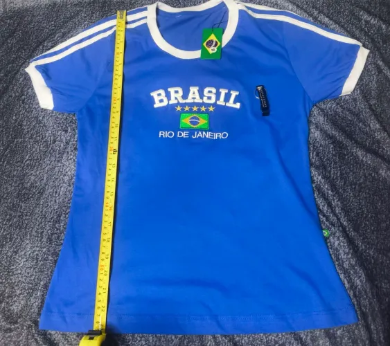 Camisa Brasil bordada feminina +brinde| Últimas peças