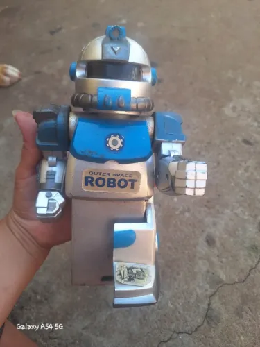 Robô antigo