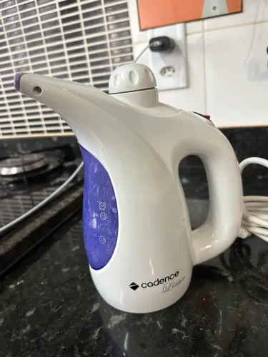 Ferro a vapor Cadence 220v