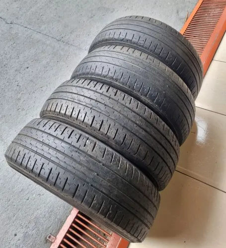 Kit 4 pneus aro 16 pirelli de carga para scudo expert jumpy 215/65 r16c 