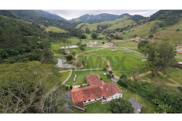 Pousada Comercial à Venda em Joanópolis, Serra da Mantiqueira !
