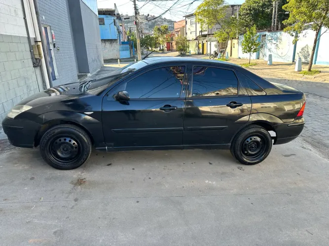 Ford Focus Sedan 1.6/1.6 Flex 8v/16v 4P Mec. 2007