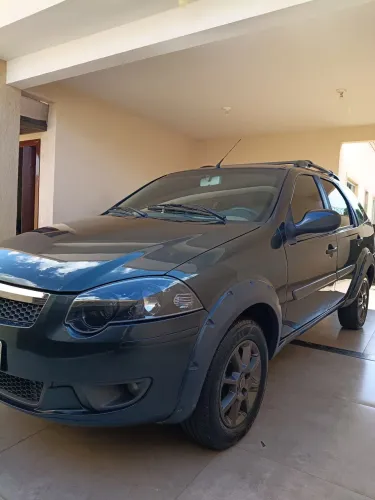 Fiat Palio Weekend Trekking 1.6 Flex 16V 5P 2013